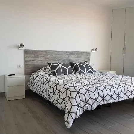 Estudio Brillante, Confortable Y Agradable 公寓 拉克鲁斯