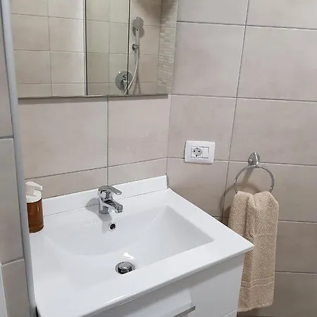 Estudio Brillante, Confortable Y Agradable 公寓